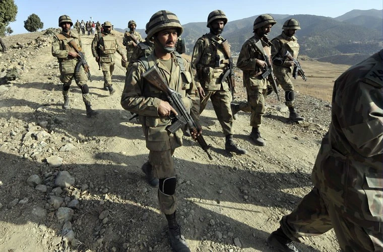 Nhận mặt 10 đạo quân đông đảo nhất thế giới ảnh 1